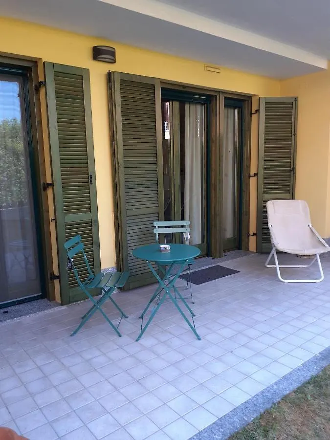 Appartamento Le Campanelle Ranco 0*,